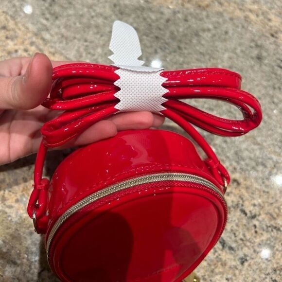Marc Jacobs Cross body red round bag NWOT - Picture 9 of 16